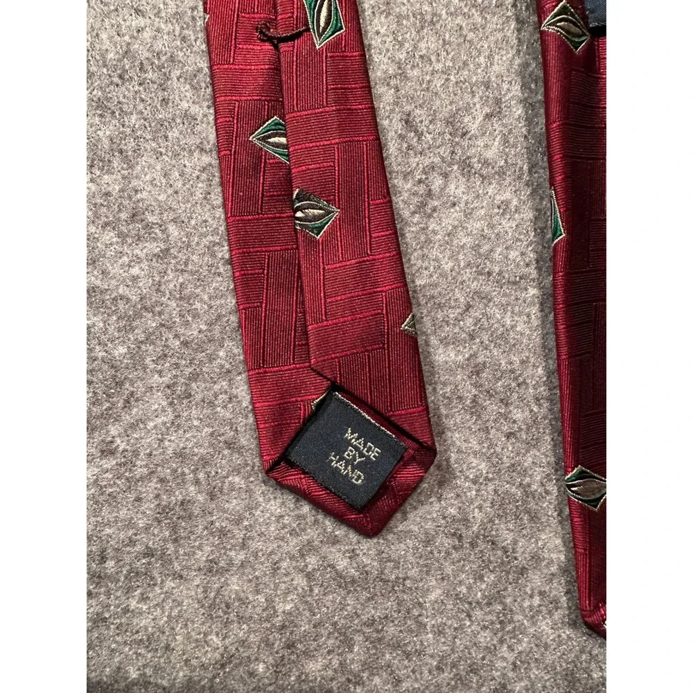 Polo Ralph Lauren Mens Silk Tie Burgundy Red Geometric Diamond Hand Made USA